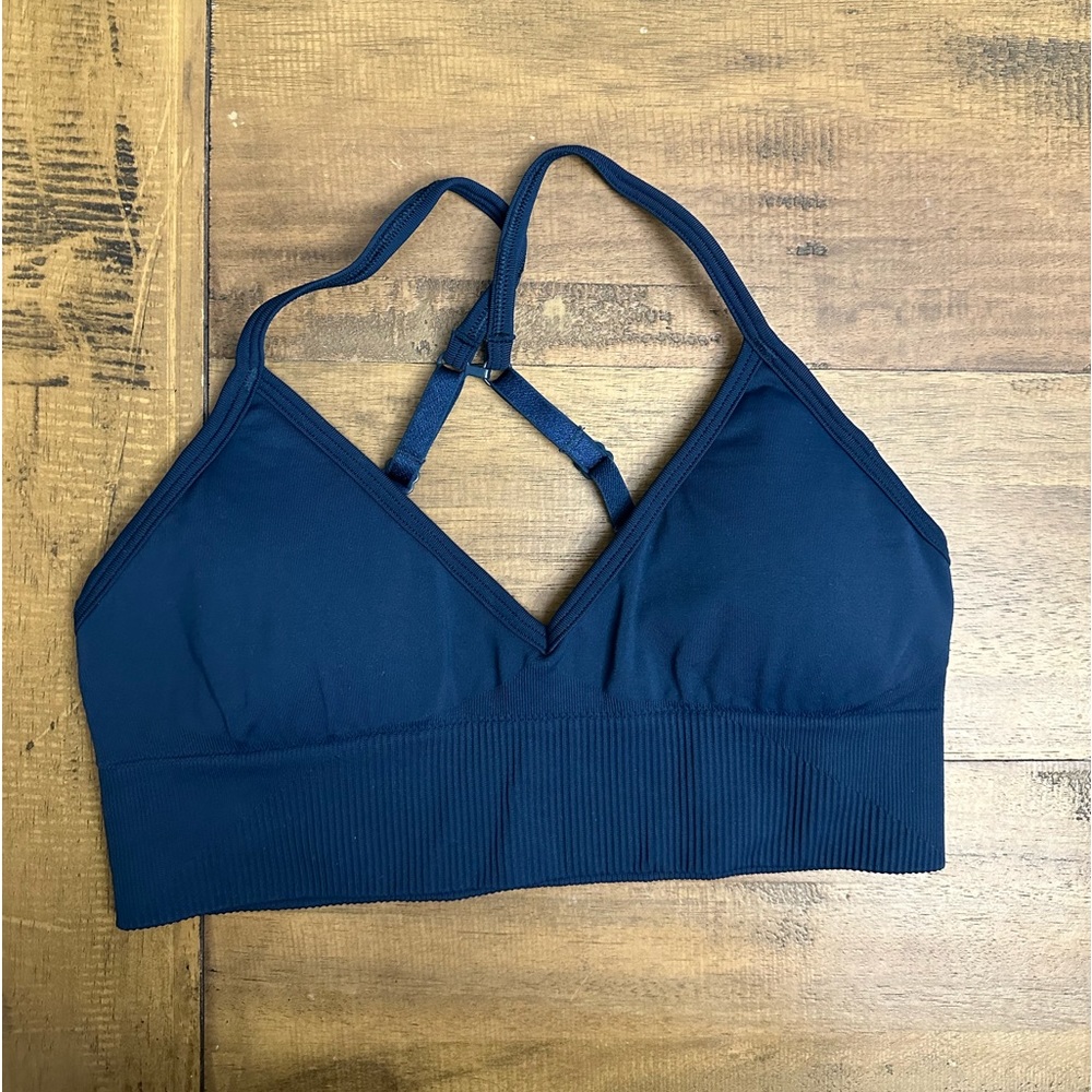 Lululemon ebb to street bra